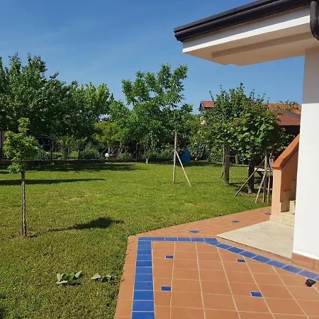 Deliziosa Con Giardino Holiday home